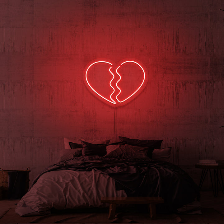 "BROKEN HEART" NEONSKYLT