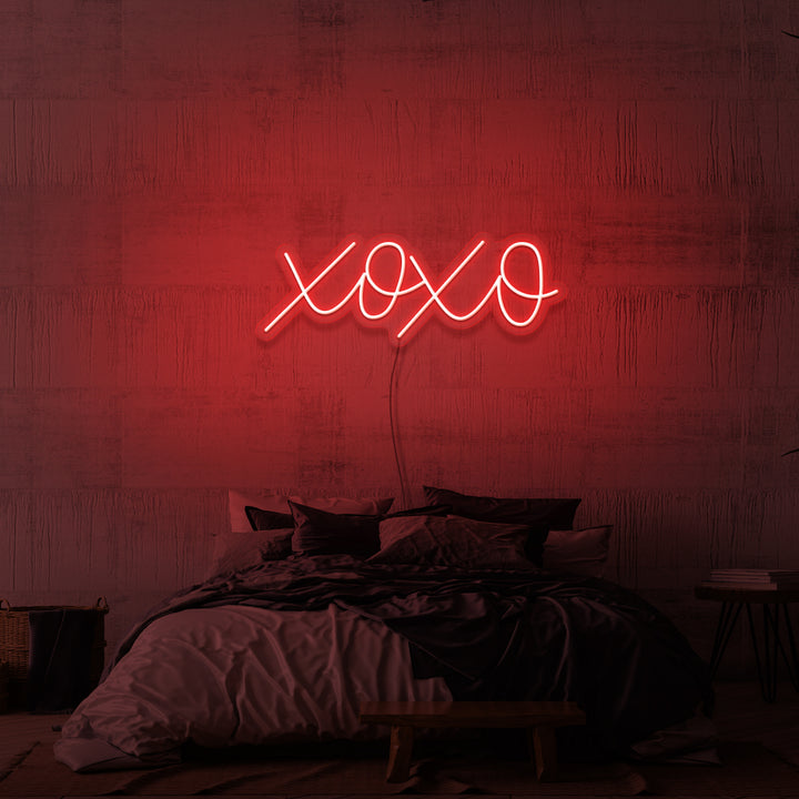 "XOXO" NEONSKYLT